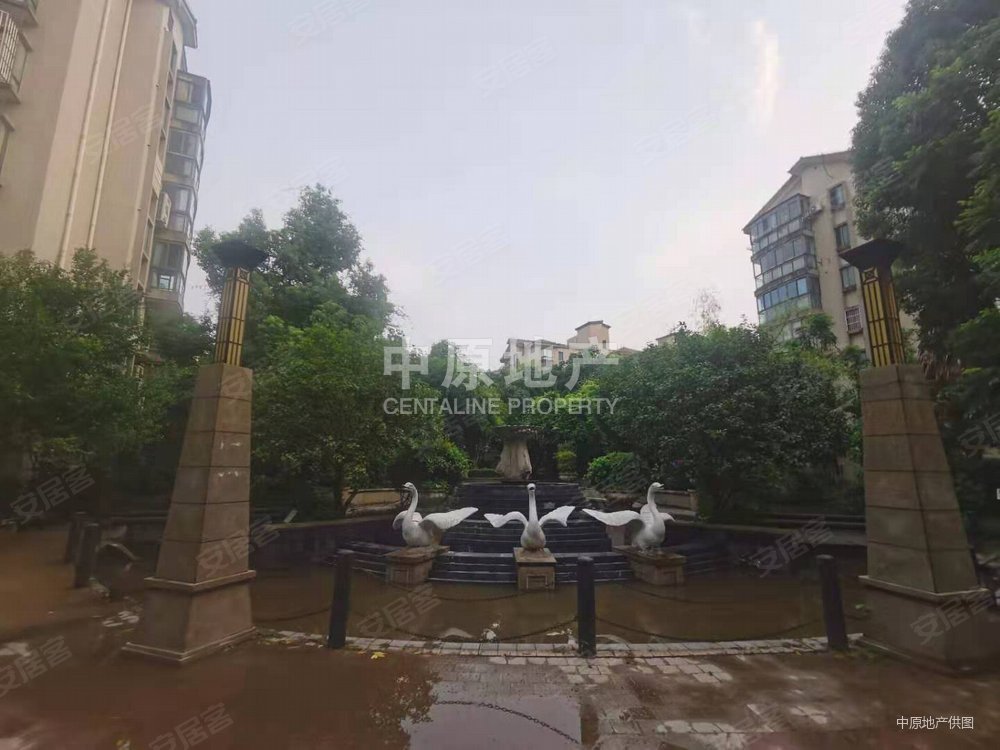 新天地荻泾花园南北通两房硬装40多万楼层位置好看了都好谈