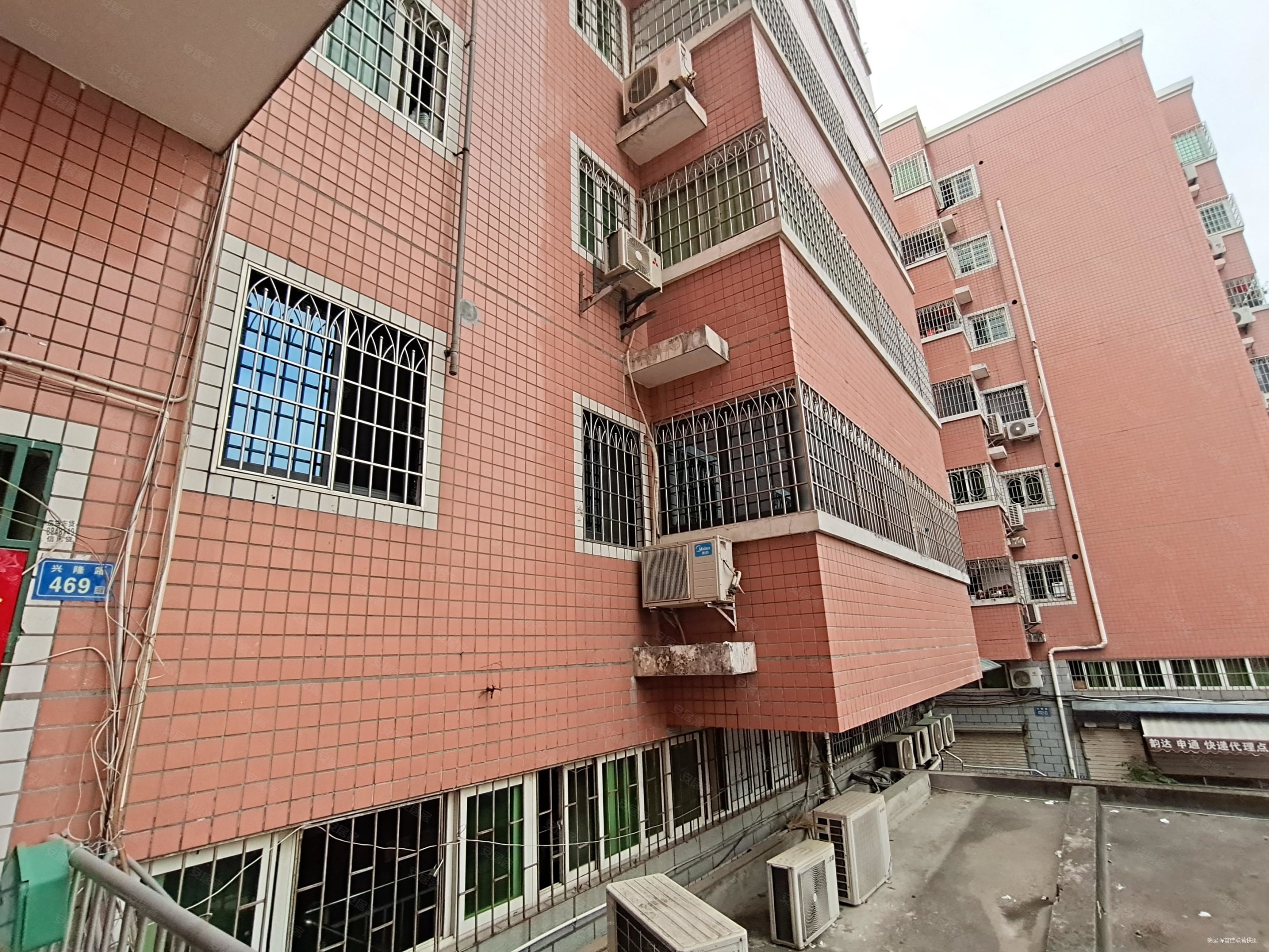 湖里南区 新湖花园3室2厅2卫 116.0平米