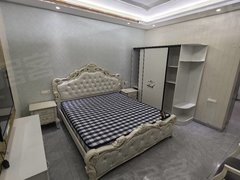 桂林七星花园假日酒店非中介 七星六合路（艾尚公寓）精装修 电梯房出租房源真实图片