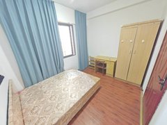泉州丰泽东海湾短租实拍太古商圈小单间500民用水电押一付一近二院新华都出租房源真实图片