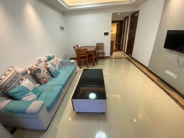 五象湖旁 阳光西岸精装3房2卫 家具家电齐全 东南户型,良庆租房-南宁