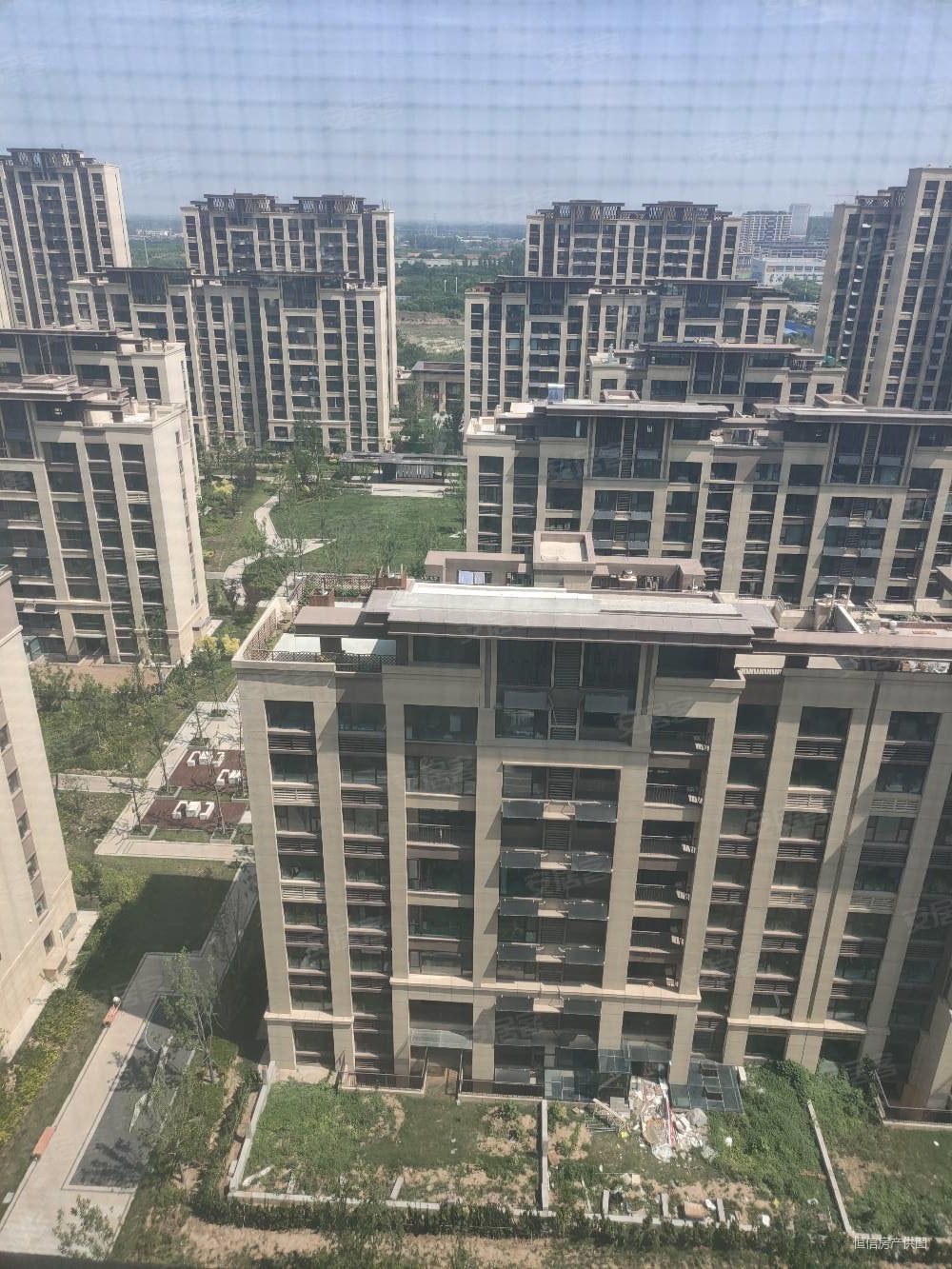 潍坊绿地城3室2厅2卫105㎡南北53万