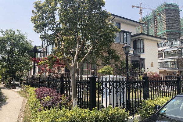 苏州小区 常熟小区 东南开发区小区 湖畔现代城(一区别墅)