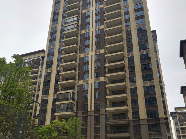 【多图】碧桂园西南上城观山府,商贸城租房,碧桂园西南上城观山府 5室