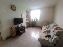 金昌金川人民文化广场21区一室一厅带家具家电小房可做饭洗澡，干净整洁拎包入住出租房源真实图片