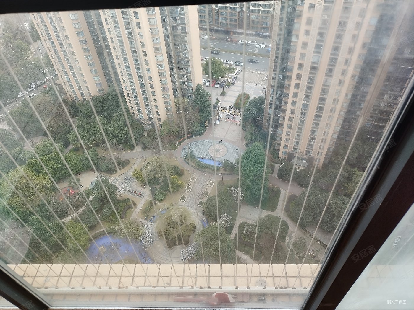 高新区地铁6号线旁御廷上郡精装套三朝南对中庭