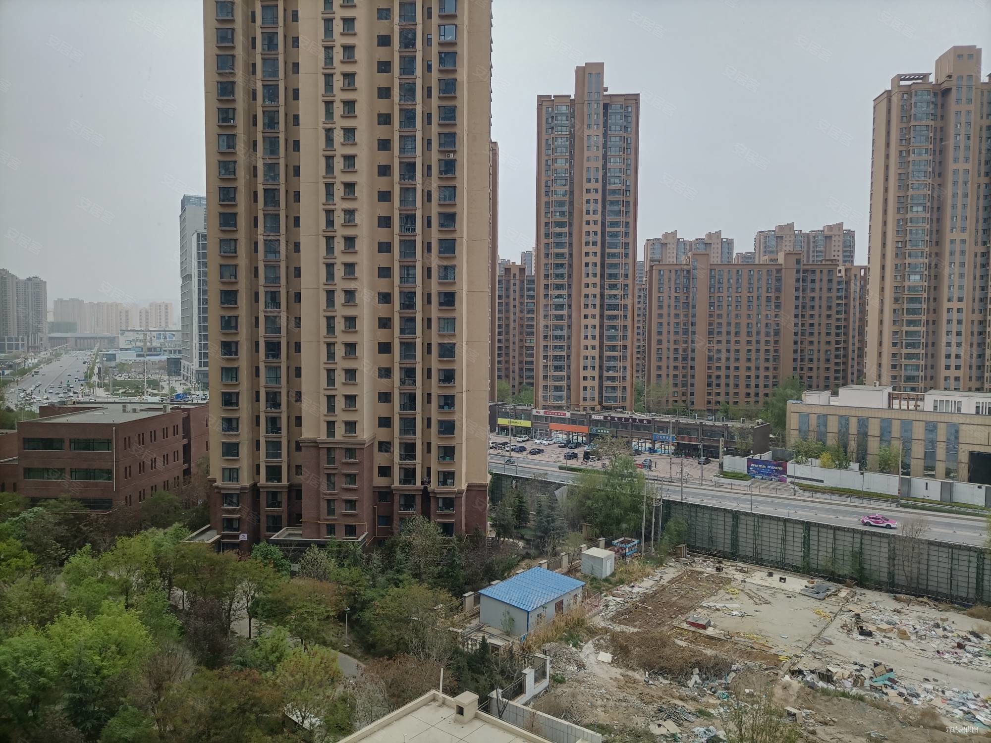 保利天宸湾二手房,270万,4室2厅,3卫,228平米-兰州安居客