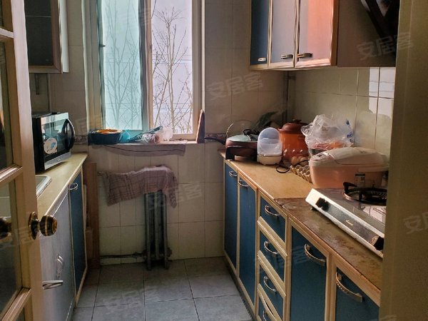 北京昌平龙泽龙泽苑西区龙泽苑西区 4室1厅1卫出租房源真实图片