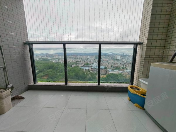 深圳龙岗坪地君胜熙珑山君胜物业熙珑山品质三房 高层朝南视野无遮