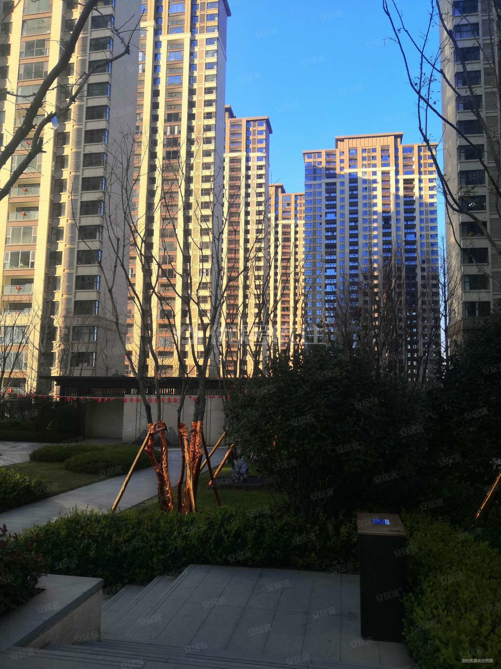 京熙帝景达园3室2厅2卫155.56㎡南北190万