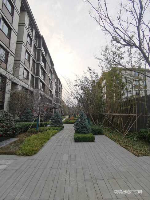 郑州房产网>郑州二手房>郑东新区二手房>北龙湖二手房>正弘臻筑>488