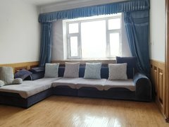 海拉尔河东成吉思汗广场出租胜利五中附近统建楼三室年租9000包取暖物业费可短租出租房源真实图片