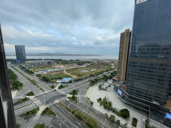 泉州丰泽东海湾万科城市之光(一期)出租!海景!