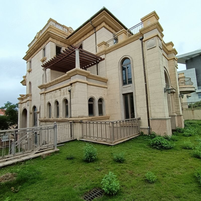 吕培龙2020-05-05 07:25:40小区户型宝珊花园别墅类型有独栋,联排