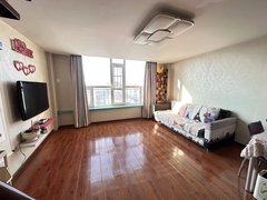 延边延吉延东区家顺小区，电梯7楼，100平，两室一厅带跃层，家电齐全随时看出租房源真实图片