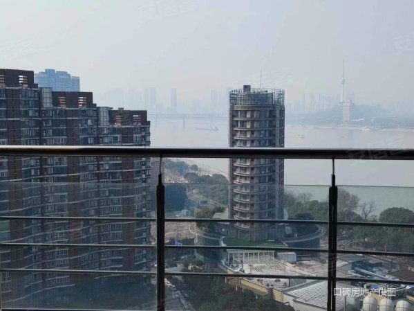 全江景的武昌内环, 一线江景房,南北通透,3房2卫,锦江国际城二手房