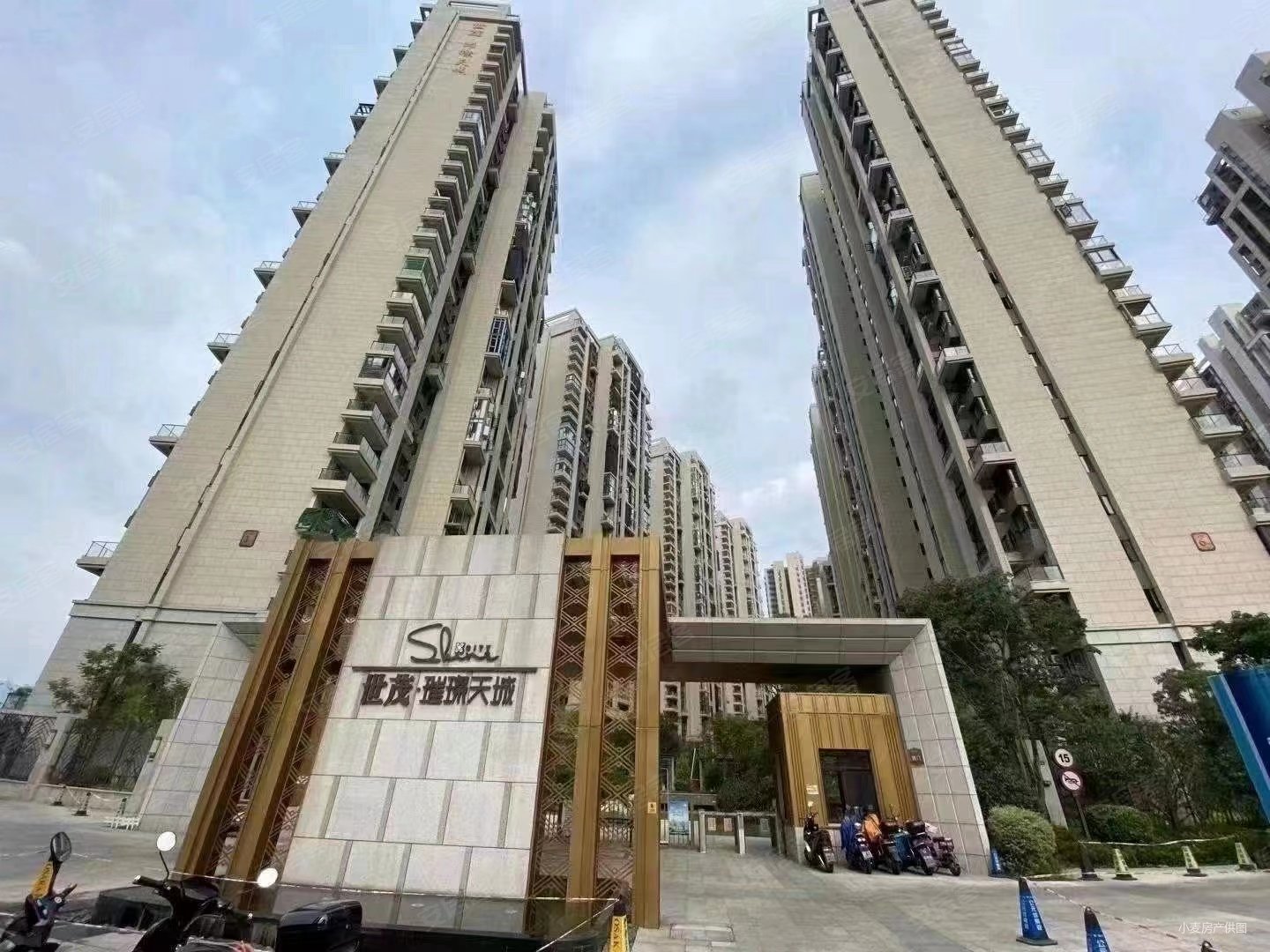 福州房产网>福州二手房>晋安二手房>新东区二手房>世茂璀璨天城(一期)