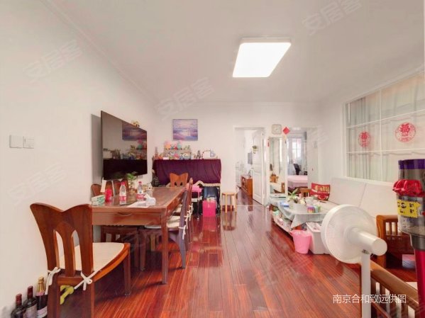 东宝花园 小三居 交通便利 朝南 满五   医疗配套成熟