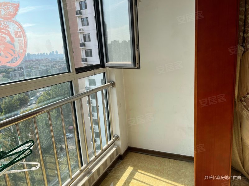 春和仁居 临地铁 得房率高 南北通透 刚需两居