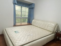 铜仁碧江碧江城区锦江御都可看江景,周边配套齐全,古城近,家具家电齐全出租房源真实图片