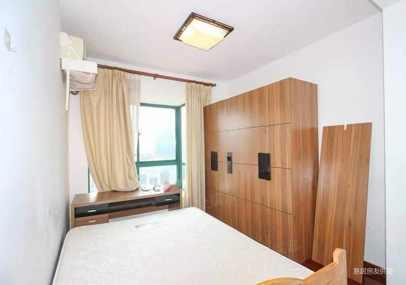 景江公寓2室2厅1卫108.63㎡南北720万