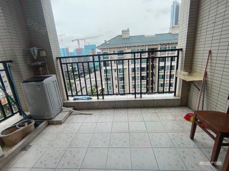 景湖名郡电梯3房南朝向业主急售