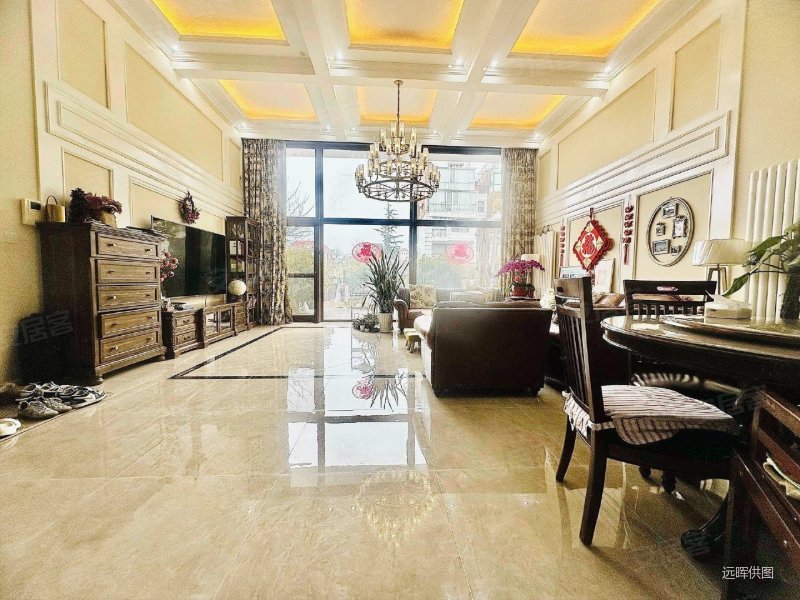 新上鲁信未央花园带百平方正庭院墅级挑空复式洋房有车位