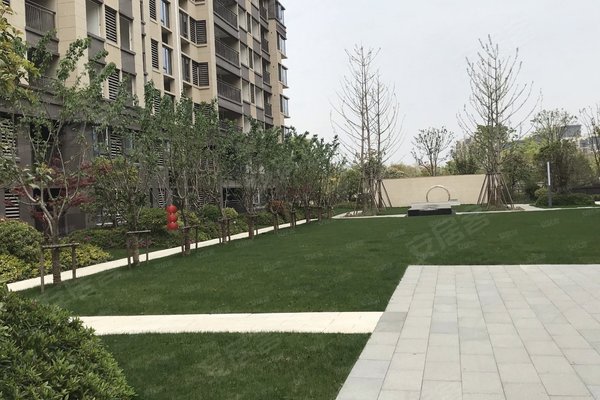 好不好_中介房产经纪人:张国对鸿翔龙悦湾的评价-嘉兴安居客