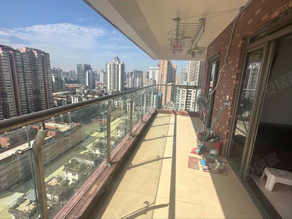 广州越秀东湖东湖肯辛顿东湖大阳台 地铁上肯辛顿  电梯房  配套齐全