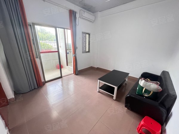 深圳龙岗横岗安良八村安良八村电梯精装一房一厅带阳台户型方正居住