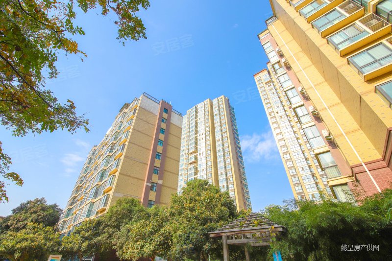 东方今典片水木菁华3室,通透户型.低密小区.满二.看房有钥匙