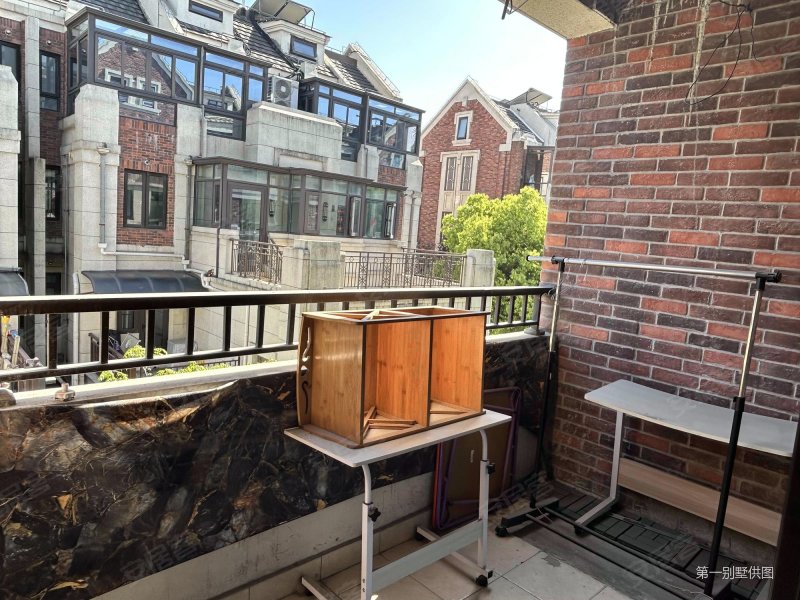 上坤旭辉墅三房上叠,随时看房