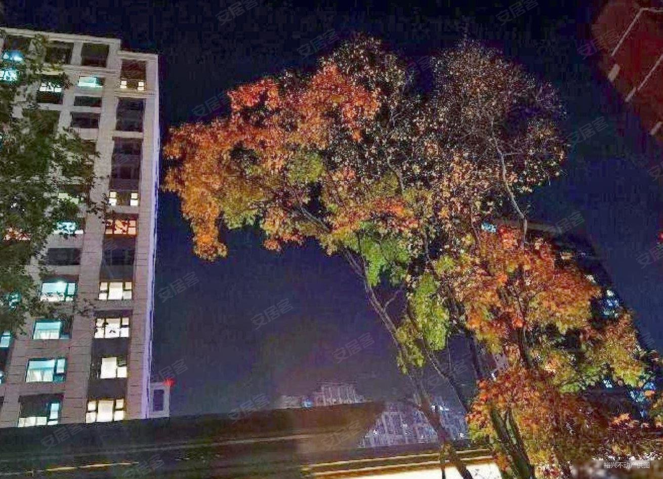 南京房产网>南京二手房>栖霞二手房>尧化门二手房>鲁能公馆(栖霞)>
