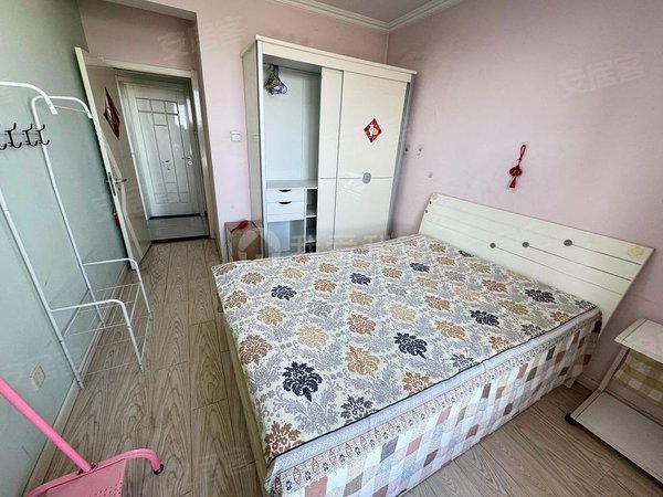 北京通州通州北苑天时名苑(紧挨北苑城铁,万达旁)天时名苑,两居室,带