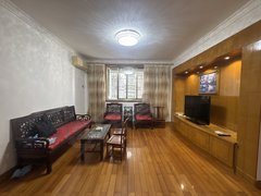 深圳罗湖水库东湖大厦 精装大三房 干净整洁 看房方便出租房源真实图片