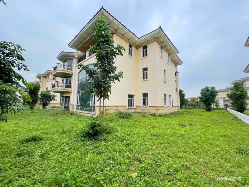 1000方大花园独栋别墅急售天晟海琴湾别墅