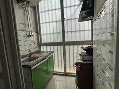 来宾兴宾兴宾城区市中心银邸小区，免停车费，42平大单间，配套齐全拎包入住，出租房源真实图片