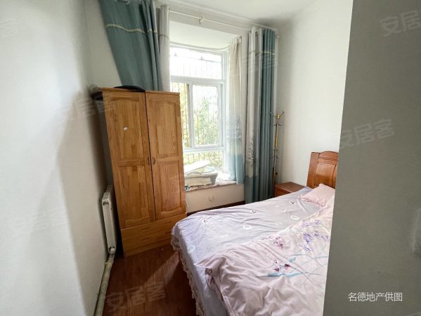 丽江映像东区3室2厅2卫110㎡南北85.8万