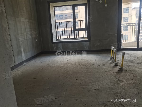 建发玺院3室2厅2卫116㎡南北146万