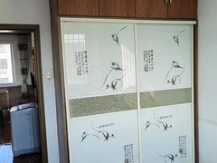 秦皇岛海港环岛军工里两室的6楼家具家电齐全有空调有下房出租房源真实图片