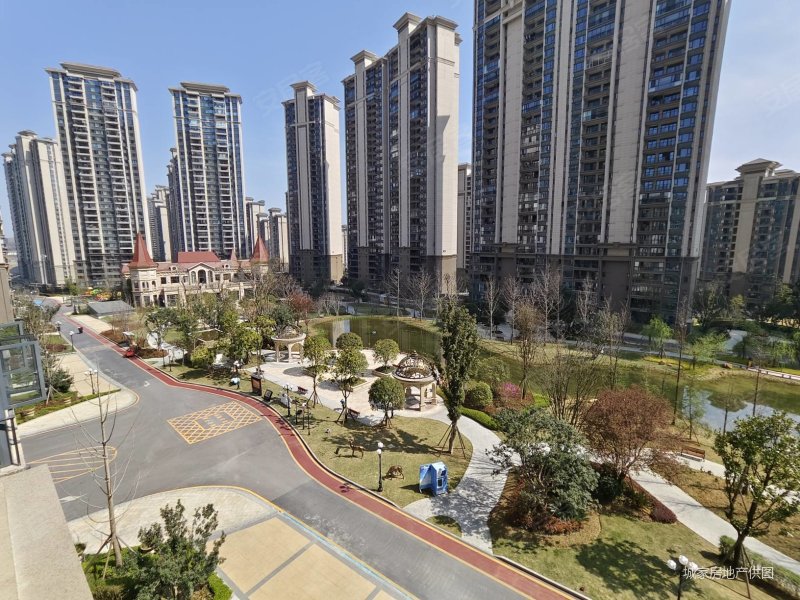 恒大文化旅游城 精装洋房带地暖 有证无尾款 看房方便房东急售