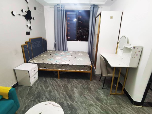 上海浦东康桥东康名苑11号线地铁秀沿路东康名苑地铁站东康名苑精装修