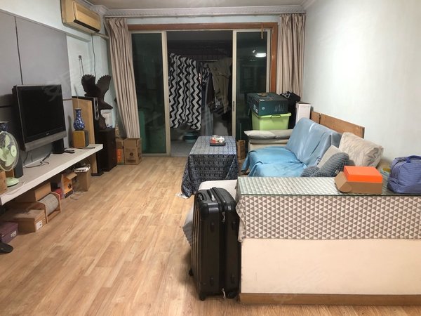 深圳宝安宝安中心区金泰花园我实拍!可合租!