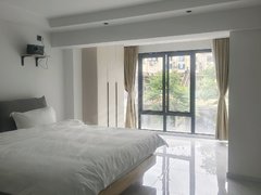 雅安雨城正黄金域片区正黄金域片区 1室1厅2卫出租房源真实图片