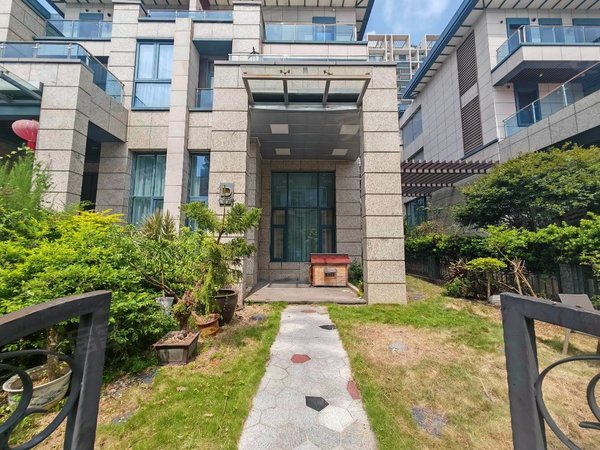 深圳南山后海三湘海尚(别墅)深圳湾独栋大别墅放租,豪华装修,带私家