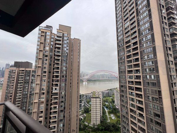 重庆南岸南滨路长嘉汇汇璟可短租月付 长嘉汇一期精装两房出租 配套