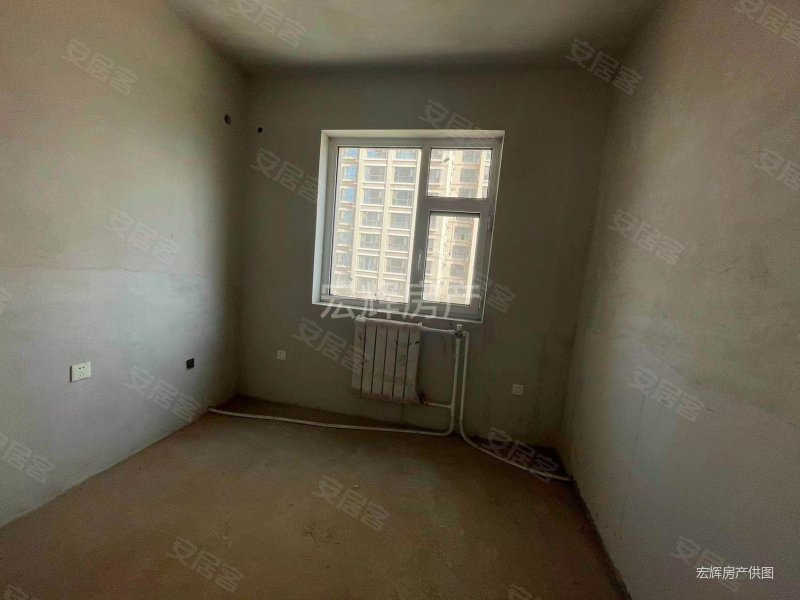 毛坯房 通透三房,雁滩家园c区二手房,120万,3室2厅,1卫,111平米-兰州