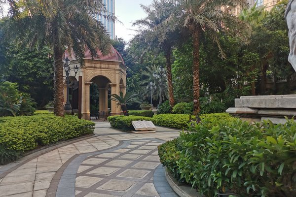 不足,青秀万达公馆怎么样,青秀万达公馆周边房产中介经纪人评价-南宁