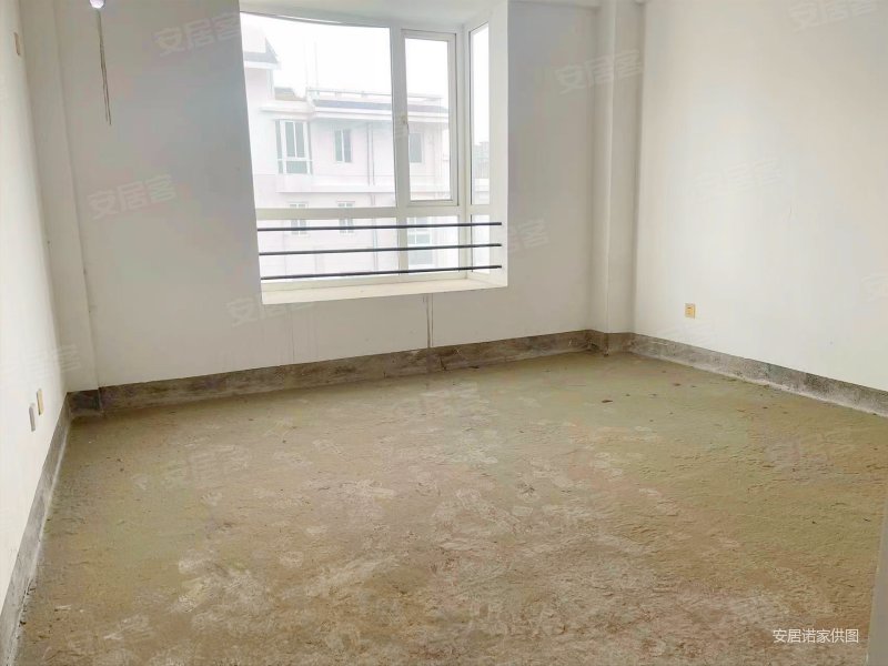 兴港花园,外国语小,中学,每平1 0,楼中楼,兴港花园(一期)二手房,178万