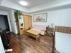 青岛市北中央商务区市北商务区 带客厅 独立厨房 民水民电 7080中心西王大厦出租房源真实图片